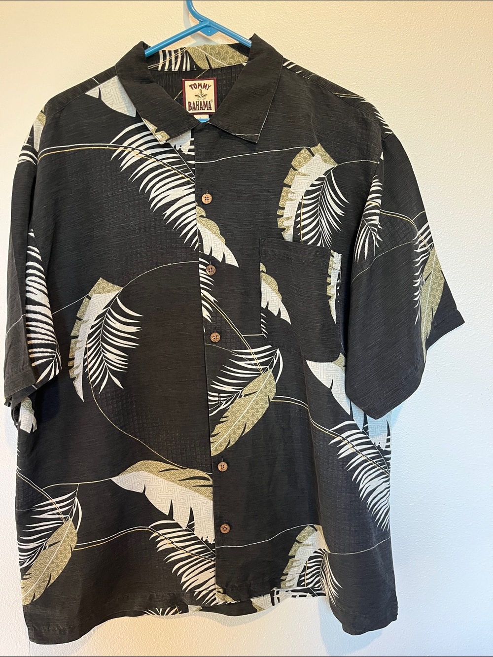 Vintage Tommy Bahama Black Silk/Linen Palm Leaf Hawaiian Aloha Camp Shirt L - Picture 2 of 7